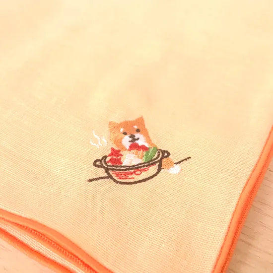 Haftowana chusteczka Nekohirune﻿ (różne wzory)