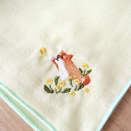 Haftowana chusteczka Nekohirune﻿ (różne wzory)