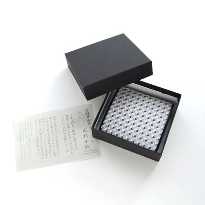 KOMON Portmonetka ze skóry naturalnej z prawdziwego jedwabiu (różne wzory)