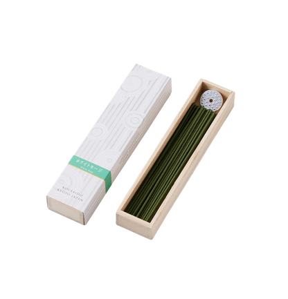 KOUSAIDO – Hyakuraku-ka White Sage BIAŁA SZAŁWIA (40 szt. + aluminiowa podstawka na kadzidło)