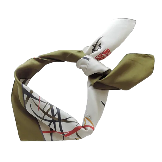 HANA Jedwabna chusta „uczta kwiatów” z motywem ceramiki i zielonej herbaty matcha