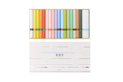 KOUSAIDO Hyakurakuko – zestaw 17 rodzajów kadzidełek (17x6szt. + długa podstawka na kadzidło)