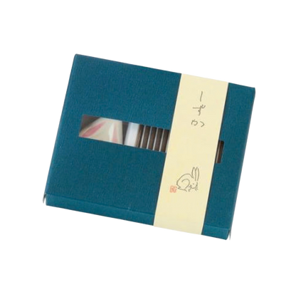 KOUSAIDO – Usagi Stick Set Shizuka( 15 szt. + podstawka na kadzidło )