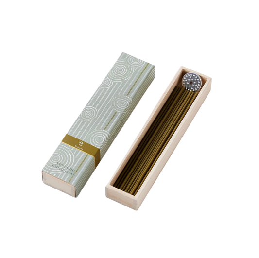 KOUSAIDO – Hyakuraku-ka Take BAMBUS (40 szt. + aluminiowa podstawka na kadzidło)
